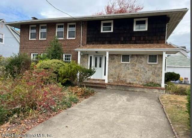 Property at 319 Clarke Ave, Staten Island, NY 10306, 5 beds, 3 baths