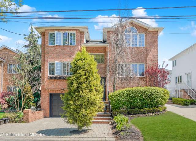 Property at 65 Highland Rd, Staten Island, NY 10308, 4 beds, 2.5 baths