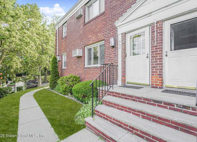 Property at 562 Howard Ave Unit A, Staten Island, NY 10301, 2 beds, 1 bath