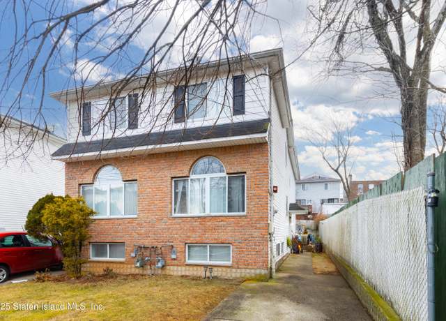 Property at 147 Roosevelt Ave, Staten Island, NY 10314, 3 beds, 2.5 baths