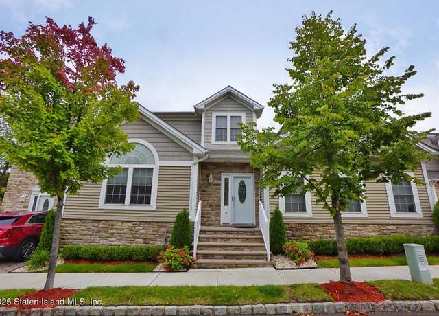 Property at 57 Chart Loop, Staten Island, NY 10309, 2 beds, 2.5 baths