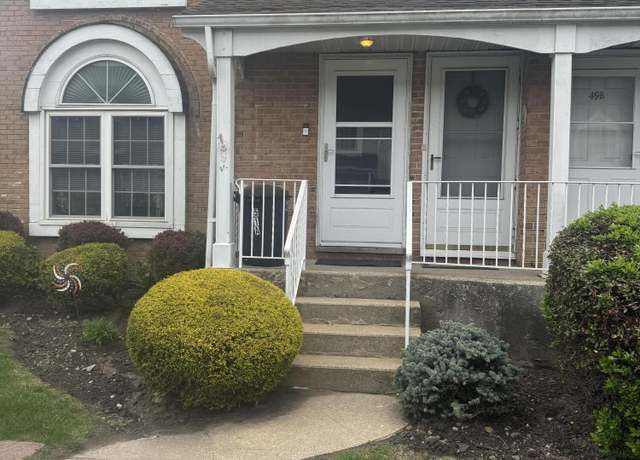 Property at 51 Jennifer Pl Unit B, Staten Island, NY 10314, 4 beds, 2 baths