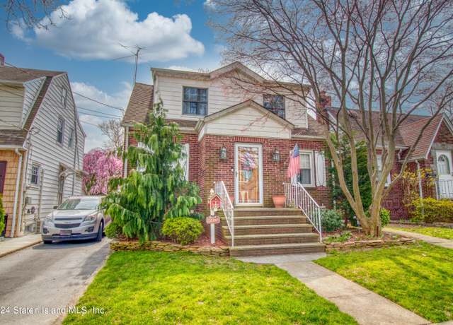 Property at 238 Burbank Ave, Staten Island, NY 10306, 3 beds, 3 baths