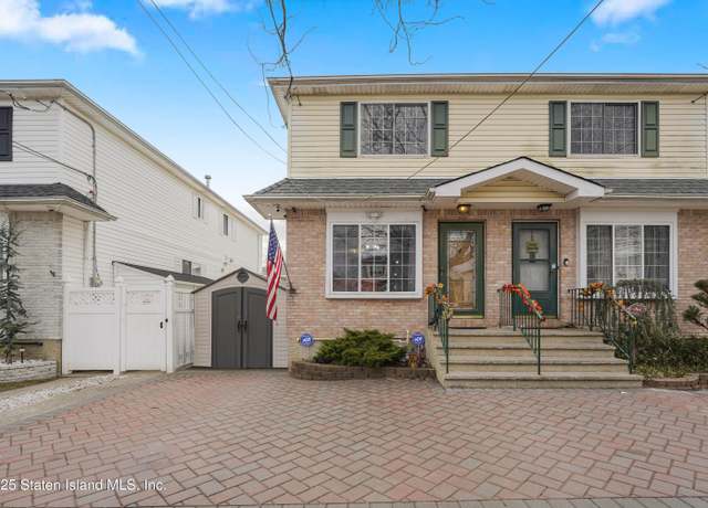 Property at 104 Winfield St, Staten Island, NY 10305, 3 beds, 2.5 baths