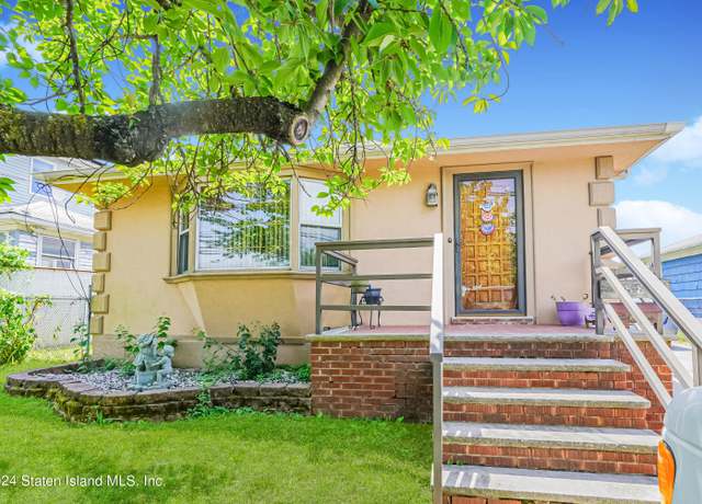 Property at 3880 Victory Blvd, Staten Island, NY 10314, 3 beds, 1.5 baths