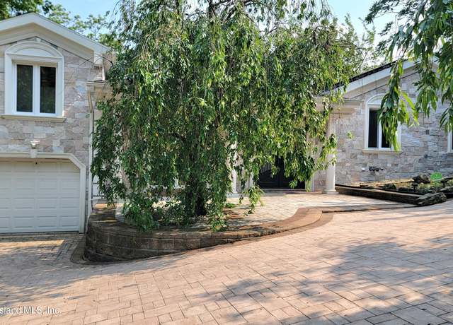 Property at 200 Coverly Ave, Staten Island, NY 10301, 5 beds, 4 baths