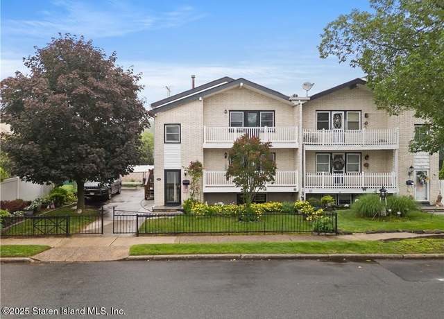 Property at 169 Redgrave Ave, Staten Island, NY 10306, 4 beds, 2 baths