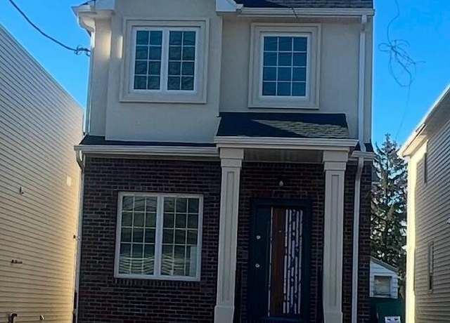 Property at 138 Union Ave, Staten Island, NY 10303, 3 beds, 3.5 baths