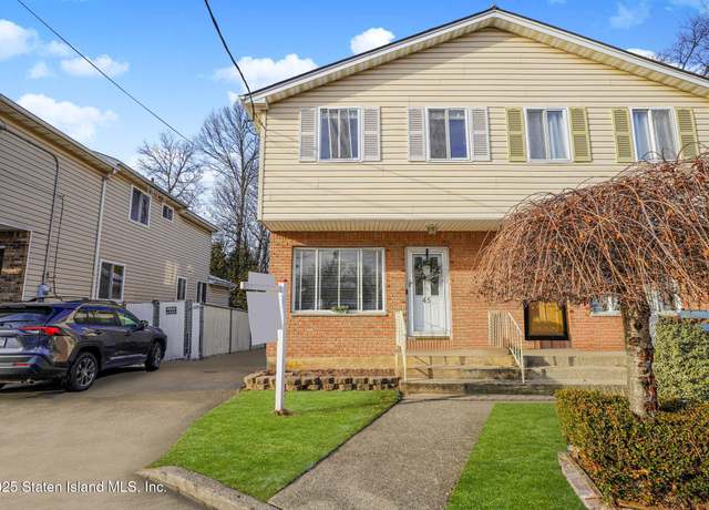 Property at 45 Vanessa Ln, Staten Island, NY 10312, 3 beds, 1.5 baths