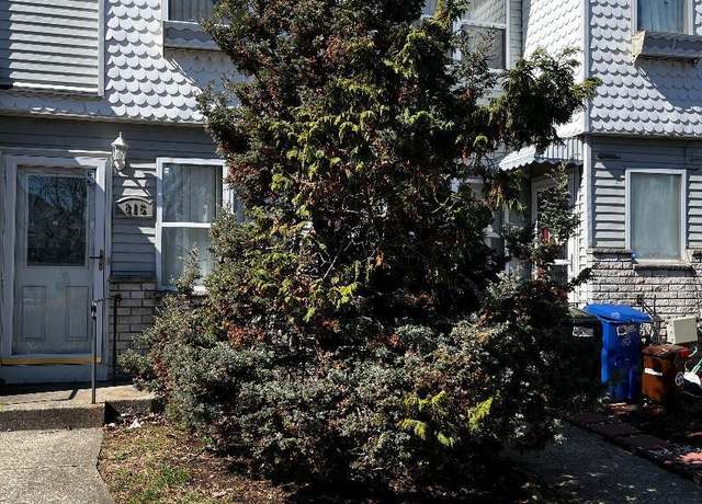 Property at 816 Bloomingdale Rd, Staten Island, NY 10309, 2 beds, 1.5 baths