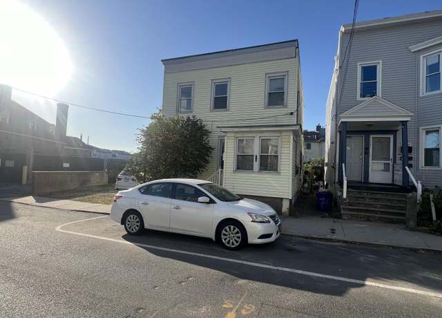 Property at 74 Swan St, Staten Island, NY 10301, 3 beds, 1 bath