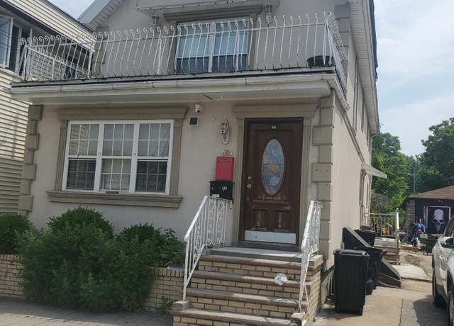 Property at 401 Broadway, Staten Island, NY 10310, 6 beds, 2.5 baths