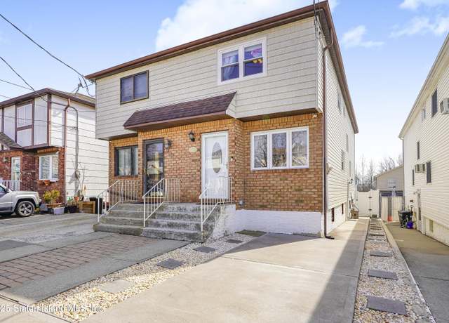 Property at 994 Rensselaer Ave, Staten Island, NY 10309, 3 beds, 1.5 baths
