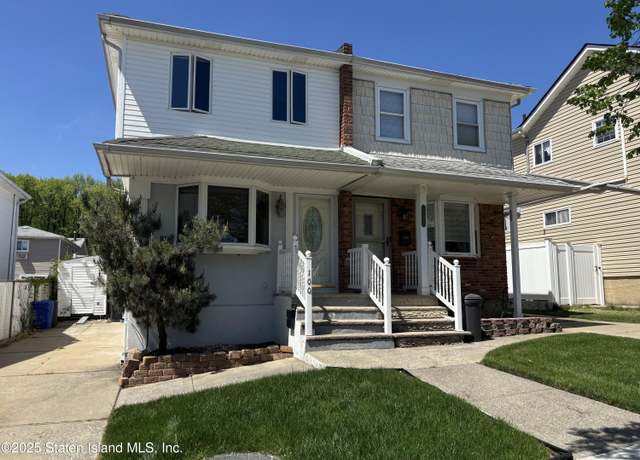 Property at 100 Gold Ave, Staten Island, NY 10312, 3 beds, 1.5 baths