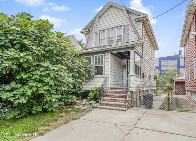 Property at 40 Winant St, Staten Island, NY 10303, 2 beds, 1 bath
