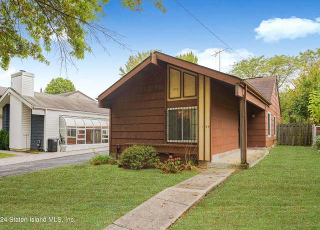 Property at 1154 Arthur Kill Rd, Staten Island, NY 10312, 3 beds, 1 bath