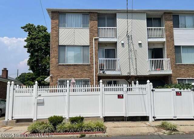 Property at 67 Husson St, Staten Island, NY 10305, 3 beds, 2.5 baths