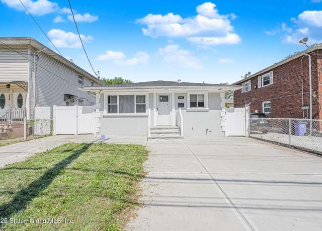 Property at 3601 Hylan Blvd, Staten Island, NY 10308, 3 beds, 3 baths
