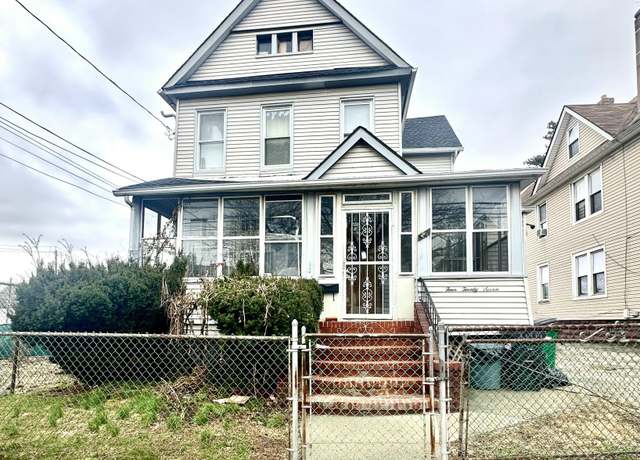 Property at 427 Cary Ave, Staten Island, NY 10310, 6 beds, 1 bath