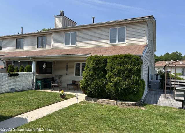Property at 30 Regis Dr #76, Staten Island, NY 10314, 3 beds, 2 baths