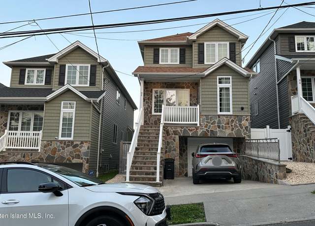 Property at 32 Scribner Ave, Staten Island, NY 10301, 3 beds, 3.5 baths
