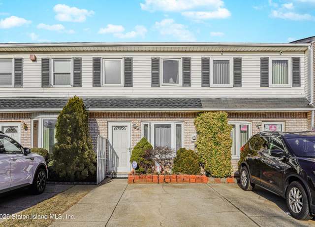Property at 175 Sandalwood Dr, Staten Island, NY 10308, 3 beds, 1.5 baths