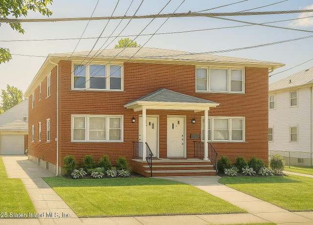 Property at 424 Cromwell Ave, Staten Island, NY 10305, 2 beds, 1.5 baths