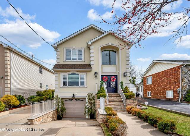 Property at 629 Marcy Ave, Staten Island, NY 10309, 4 beds, 3.5 baths