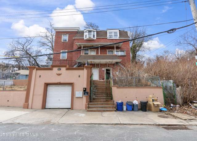 Property at 238 York Ave, Staten Island, NY 10301, 10 beds, 5 baths