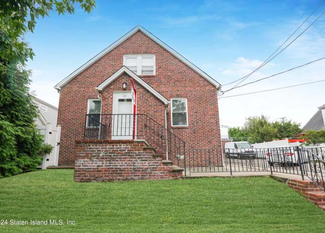 Property at 365 Liberty Ave, Staten Island, NY 10305, 4 beds, 4 baths