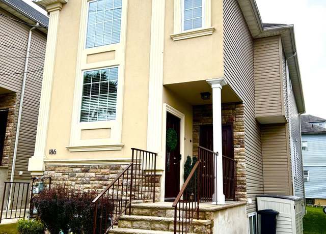 Property at 186 Dixon Ave, Staten Island, NY 10303, 6 beds, 4 baths