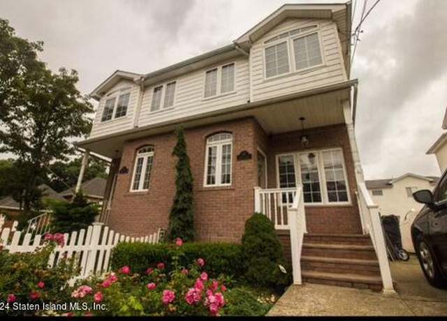 Property at 87 Harris Ln, Staten Island, NY 10309, 3 beds, 2.5 baths