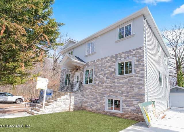 Property at 34 Newton St, Staten Island, NY 10312, 6 beds, 2 baths