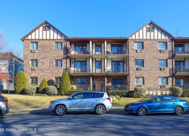 Property at 120 Devon Loop #6, Staten Island, NY 10314, 2 beds, 1.5 baths
