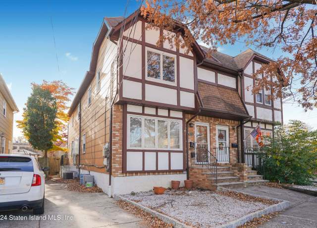 Property at 24 Jacques Ave, Staten Island, NY 10306, 5 beds, 2.5 baths