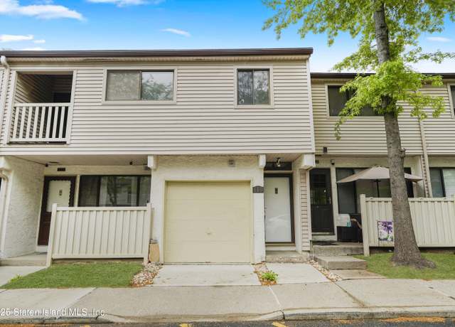 Property at 110 Surfside Plz #88, Staten Island, NY 10307, 2 beds, 1 bath