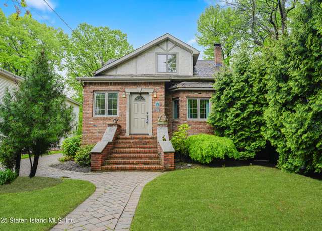 Property at 264 Rathbun Ave, Staten Island, NY 10312, 5 beds, 2 baths