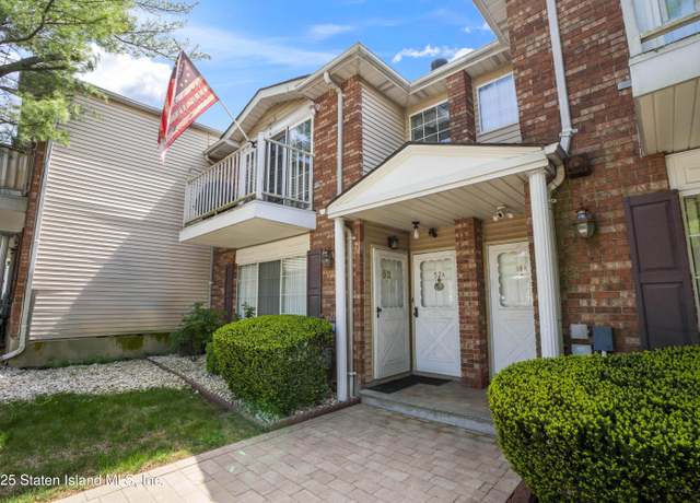 Property at 52 Saturn Ln #52, Staten Island, NY 10314, 2 beds, 1 bath
