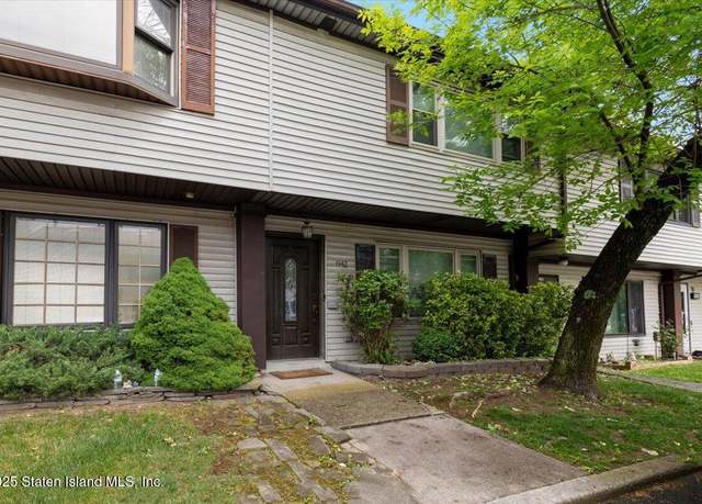 Property at 1942 Arthur Kill Rd, Staten Island, NY 10312, 2 beds, 1.5 baths