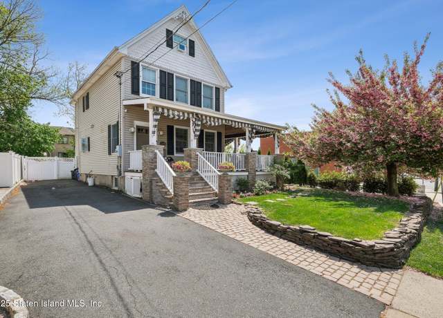 Property at 5780 Amboy Rd, Staten Island, NY 10309, 4 beds, 2.5 baths