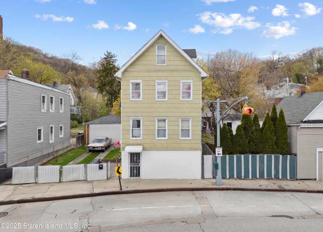Property at 980-982 Van Duzer St, Staten Island, NY 10304, 5 beds, 3 baths