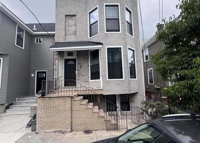 Property at 69 Sand St, Staten Island, NY 10304, 4 beds, 2 baths