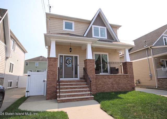 Property at 86 Serrell Ave, Staten Island, NY 10312, 4 beds, 1.5 baths