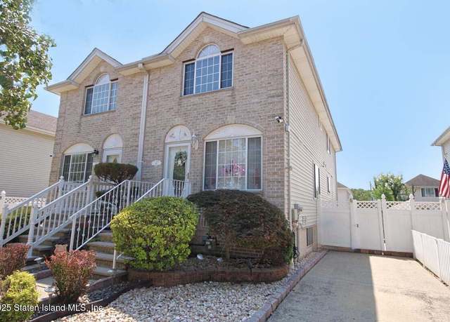 Property at 46 Billings St, Staten Island, NY 10312, 3 beds, 2.5 baths