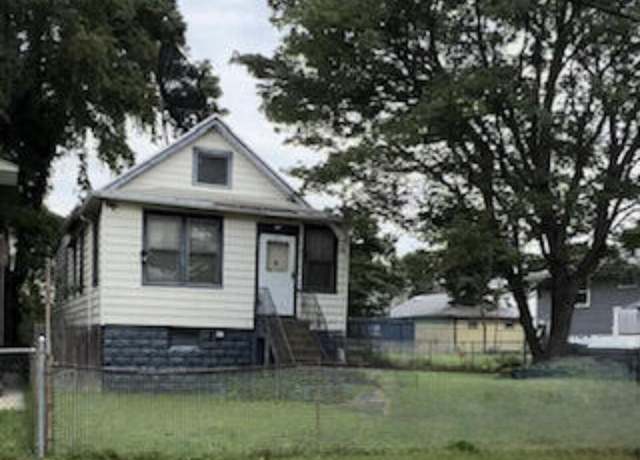 Property at 25 Benjamin Pl, Staten Island, NY 10303, 2 beds, 1 bath