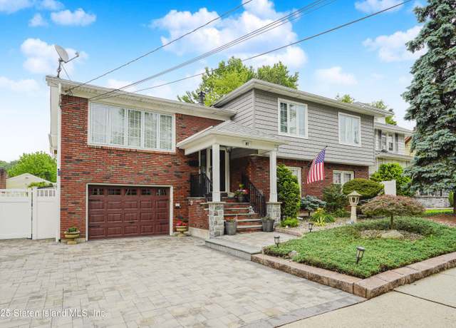Property at 97 Martin Ave, Staten Island, NY 10314, 4 beds, 3.5 baths