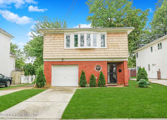Property at 184 Barclay Ave, Staten Island, NY 10312, 4 beds, 2.5 baths