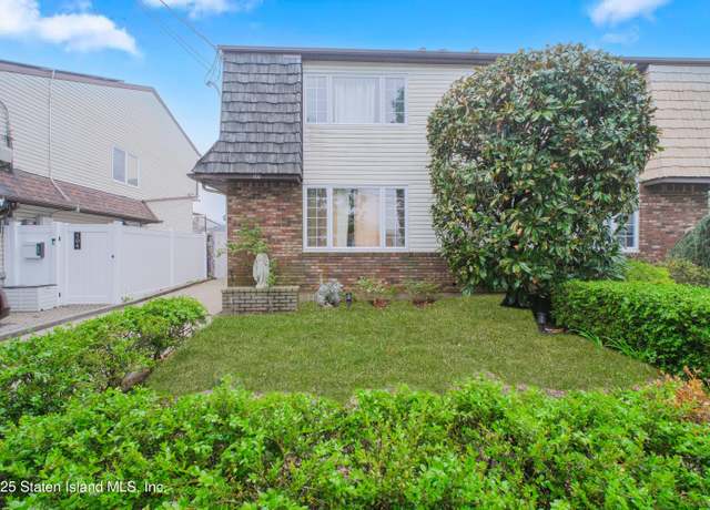 Property at 100 Bionia Ave, Staten Island, NY 10305, 3 beds, 1.5 baths