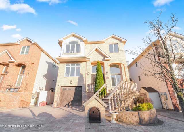 Property at 11 Bogota St, Staten Island, NY 10314, 5 beds, 3.5 baths