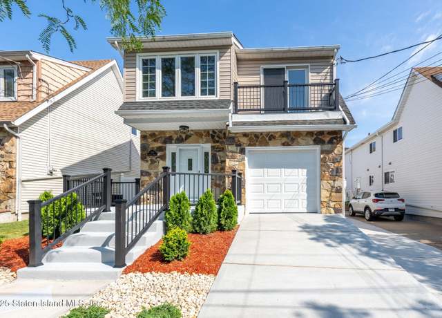 Property at 839 Sinclair Ave, Staten Island, NY 10309, 3 beds, 1.5 baths
